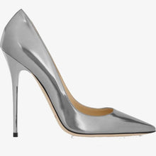 Load image into Gallery viewer, In kind gold woman shoes